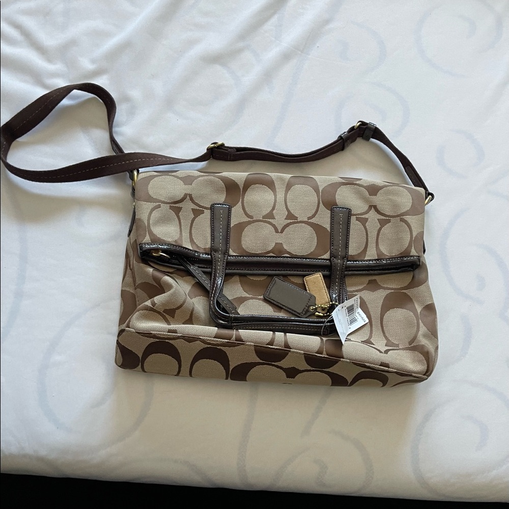 Coach Handbag - Picture 4 of 5